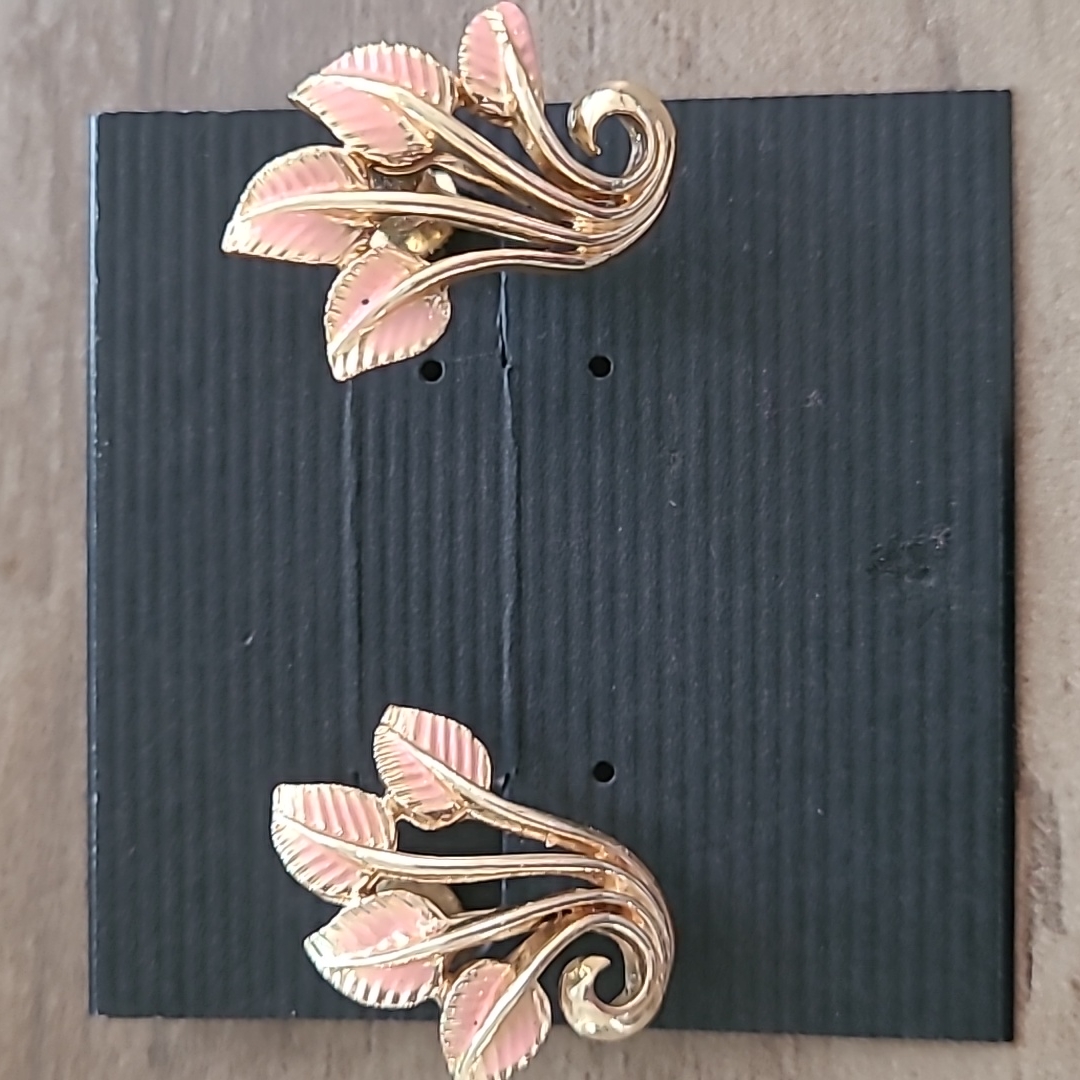Cora Goldtone Pink Leaves Clip Earrings.